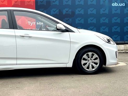 Hyundai Accent 2019 - фото 14