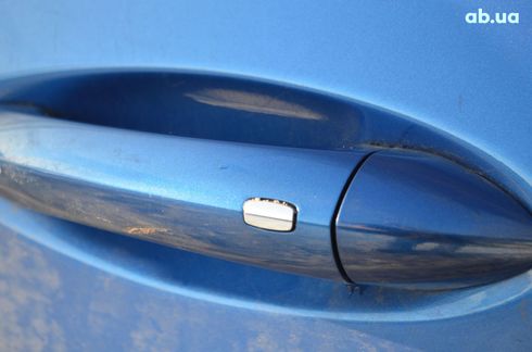 Chevrolet Bolt 2021 синий - фото 11