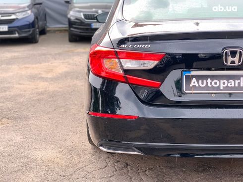 Honda Accord 2018 черный - фото 14