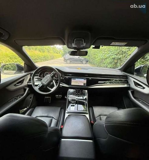 Audi Q8 2019 - фото 7