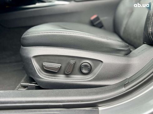 Toyota Camry 2018 - фото 17