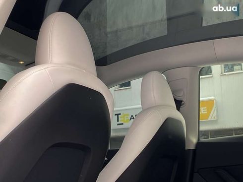 Tesla Model Y 2024 - фото 16