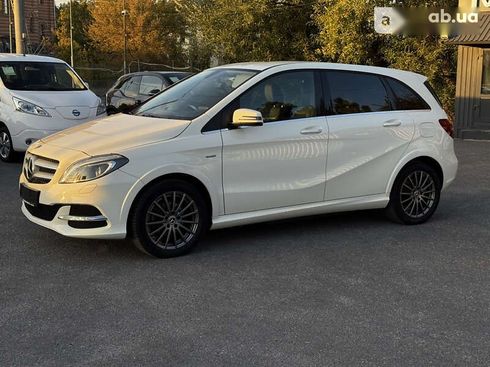 Mercedes-Benz B-Класс 2017 - фото 16