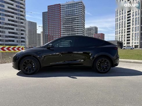 Tesla Model Y 2023 - фото 2