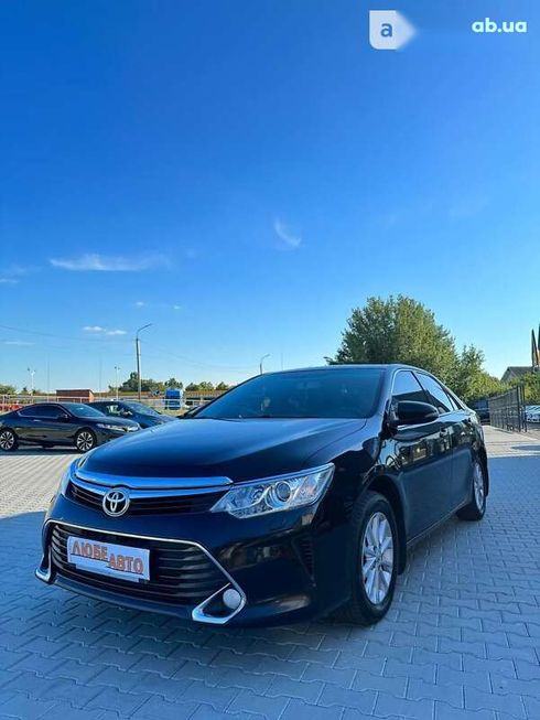 Toyota Camry 2017 - фото 5