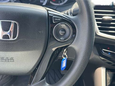Honda Accord 2017 - фото 16