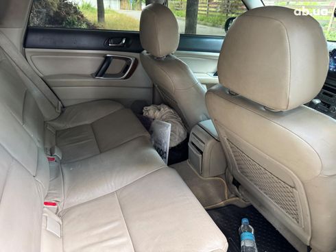 Subaru Legacy 2005 бежевый - фото 16