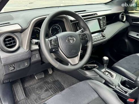 Toyota RAV4 2016 - фото 20