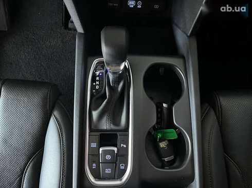 Hyundai Santa Fe 2018 - фото 18
