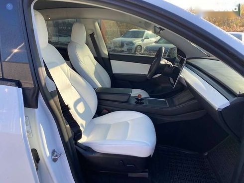 Tesla Model Y 2021 - фото 22