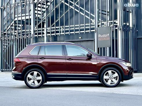Volkswagen Tiguan 2021 - фото 2