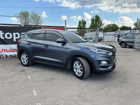 Hyundai Tucson 2019 серый - фото 2