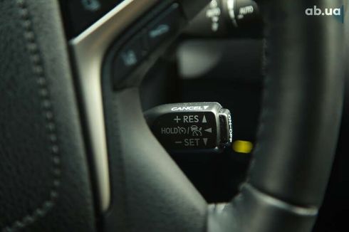 Toyota Land Cruiser Prado 2022 - фото 25