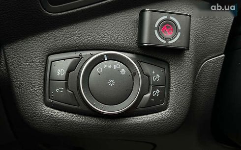 Ford Escape 2017 - фото 16