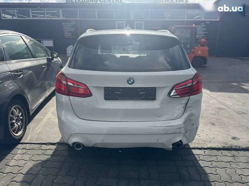BMW 2 Series Active Tourer 2019 - фото 4
