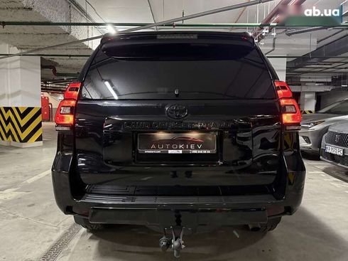 Toyota Land Cruiser Prado 2020 - фото 10
