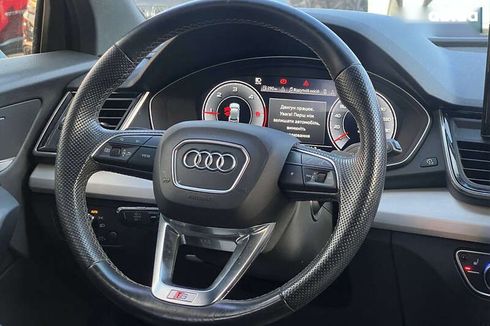 Audi Q5 2020 - фото 23