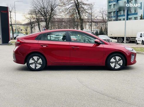 Hyundai Ioniq 2020 - фото 7