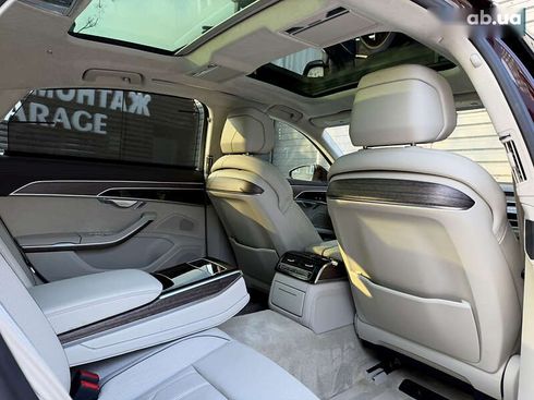 Audi A8 2020 - фото 30