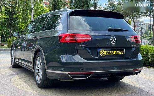 Volkswagen Passat 2016 - фото 5