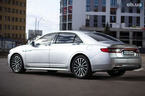 Lincoln Continental 2017 - фото 4