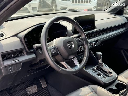 Honda CR-V 2024 серый - фото 24