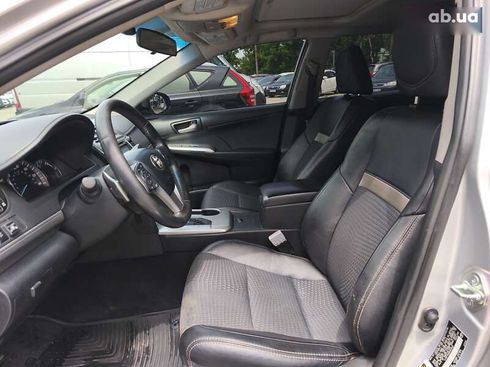 Toyota Camry 2013 - фото 9