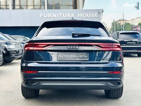 Audi Q8 2023 - фото 2
