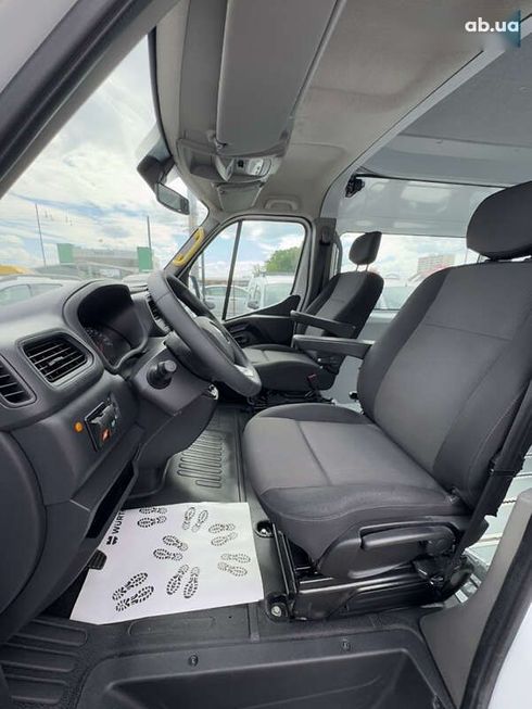 Renault Master 2020 - фото 15