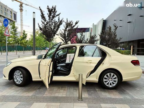 Mercedes-Benz E-Класс 2013 - фото 11