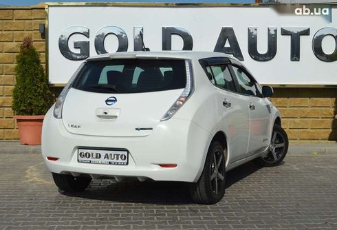 Nissan Leaf 2015 - фото 13