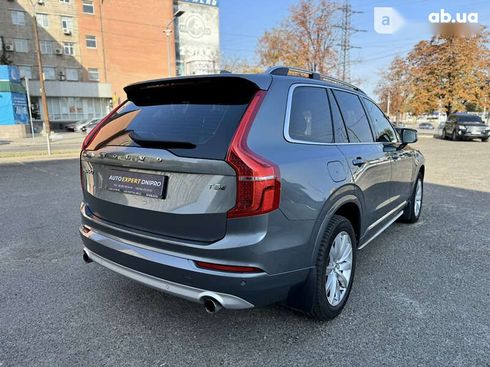 Volvo XC90 2017 - фото 8