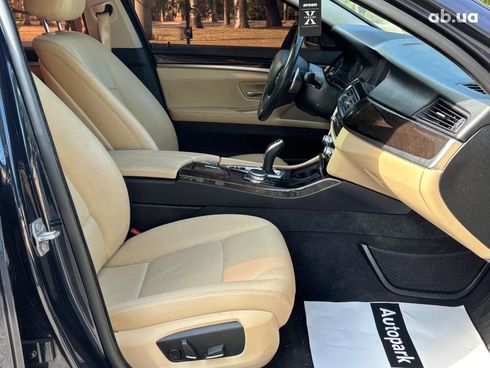 BMW 5 серия 2016 синий - фото 31