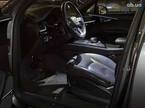 Audi Q7 2017 - фото 7