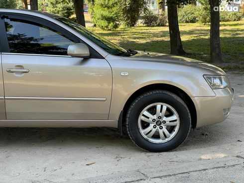 Hyundai Sonata 2007 бежевый - фото 6