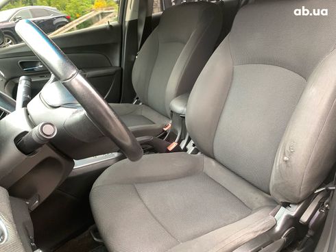 Chevrolet Cruze 2012 белый - фото 24