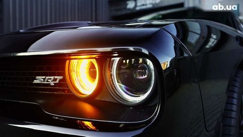 Dodge Challenger 2017 - фото 11
