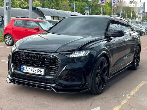 Audi RS Q8 2023 - фото 3