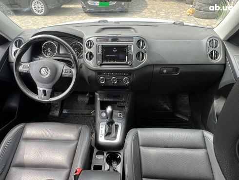 Volkswagen Tiguan 2016 белый - фото 2