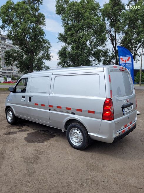 Wuling Electric Mini Cargo Van 2024 - фото 10