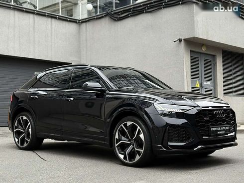 Audi RS Q8 2020 - фото 14