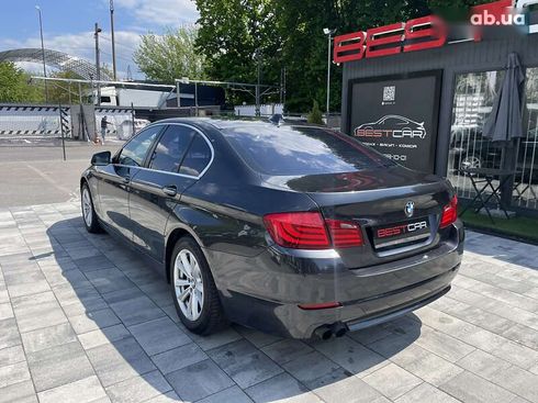 BMW 5 серия 2011 - фото 17