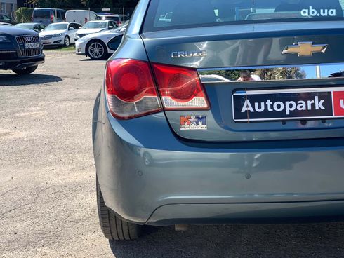 Chevrolet Cruze 2011 серый - фото 45