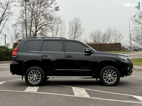 Toyota Land Cruiser Prado 2020 - фото 22