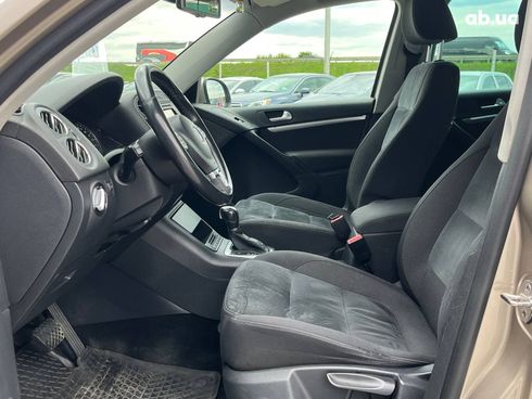Volkswagen Tiguan 2014 бежевый - фото 36