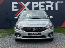 Продаж вживаних Fiat Tipo в Львівській області - купити на Автобазарі
