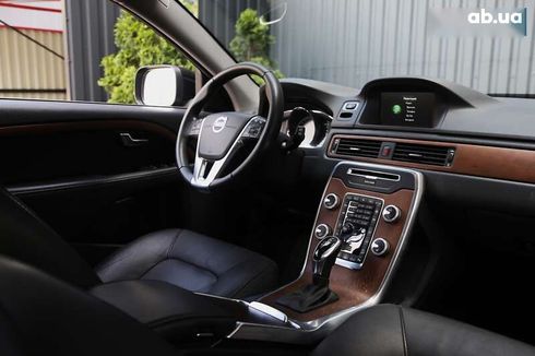 Volvo XC70 2016 - фото 13