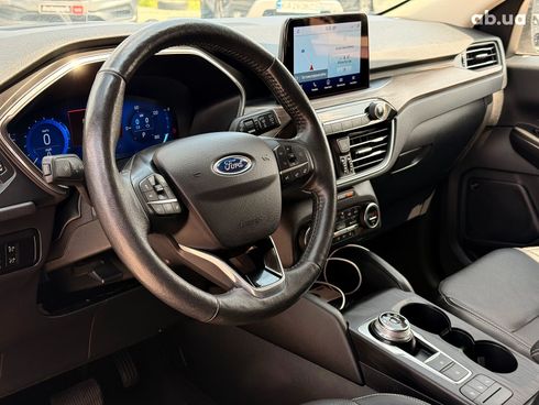 Ford Escape 2019 серый - фото 15