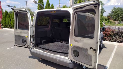 Ford Transit Connect 2005 белый - фото 4