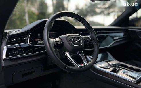 Audi Q8 2020 - фото 24